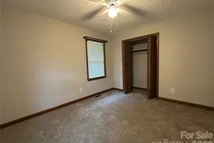 5212 Walter Starnes Pl, Granite Falls, NC 28630 - Photo 21