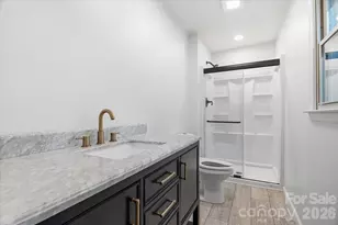 14 Jack Sullins Rd, Spruce Pine, NC 28777 - Photo 27