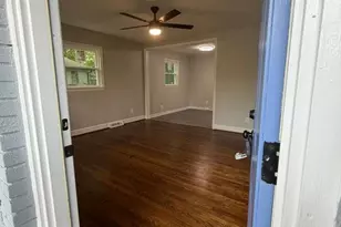 835 Ranch St, Charlotte, NC 28208 - Photo 11