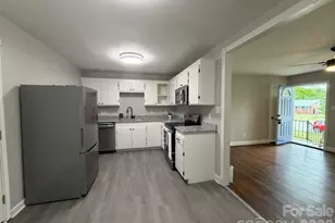 835 Ranch St, Charlotte, NC 28208 - Photo 13