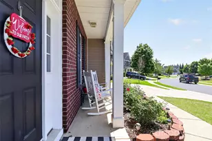 719 Fresia Dr, Tega Cay, SC 29708 - Photo 5