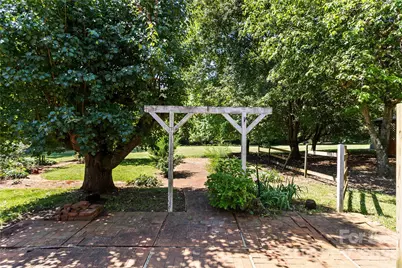 7101 Rock Island Road, Charlotte, NC 28278 - Photo 17