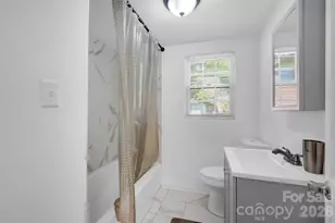 723 F Ave SE, Hickory, NC 28602 - Photo 13