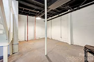 723 F Ave SE, Hickory, NC 28602 - Photo 17