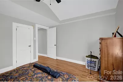 723 F Avenue SE, Hickory, NC 28602 - Photo 15