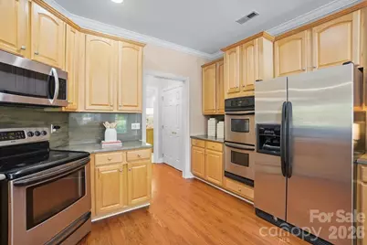 7126 Weddington Brook Drive, Matthews, NC 28104 - Photo 15