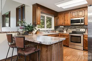 415 Reel Hollow Rd, Marion, NC 28752 - Photo 13