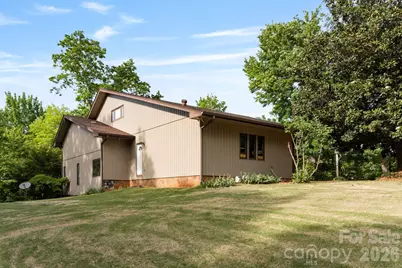 415 Reel Hollow Road, Marion, NC 28752 - Photo 9