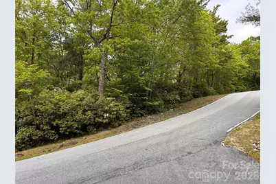 1054 Hawk Mountain Road, Lake Toxaway, NC 28747 - Photo 5