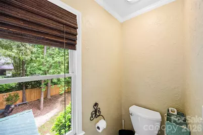 10112 Windtree Lane, Charlotte, NC 28215 - Photo 29