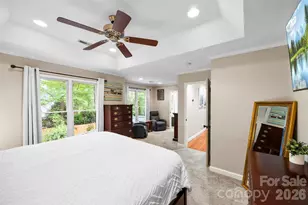 10112 Windtree Ln, Charlotte, NC 28215 - Photo 25