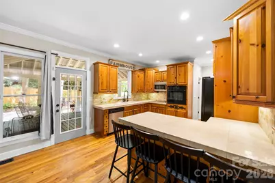 10112 Windtree Lane, Charlotte, NC 28215 - Photo 11