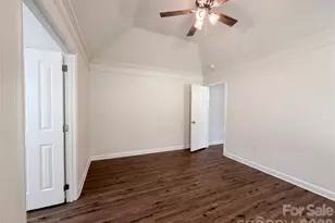 10530 Southern Oak Ct, Charlotte, NC 28214 - Photo 13