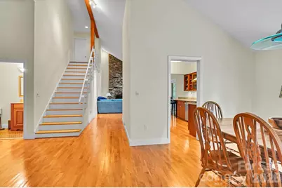 22 Robinhood Road, Asheville, NC 28804 - Photo 11