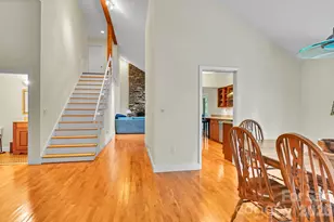 22 Robinhood Rd, Asheville, NC 28804 - Photo 11