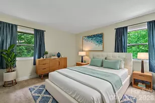 22 Robinhood Rd, Asheville, NC 28804 - Photo 17