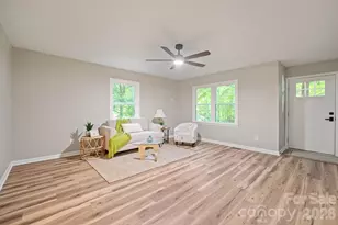 727 Boulder Pl, Statesville, NC 28625 - Photo 5