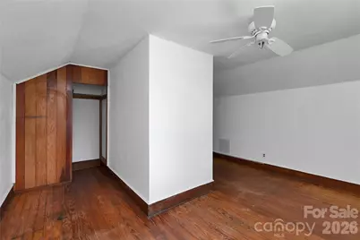587 Old Hendersonville Highway, Brevard, NC 28712 - Photo 31