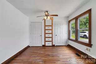 587 Old Hendersonville Hwy, Brevard, NC 28712 - Photo 21