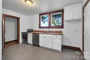 587 Old Hendersonville Hwy, Brevard, NC 28712 - Photo 27