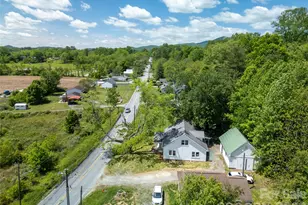 587 Old Hendersonville Hwy, Brevard, NC 28712 - Photo 7