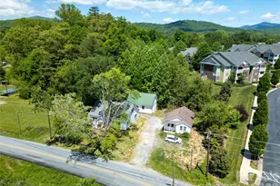587 Old Hendersonville Hwy, Brevard, NC 28712 - Photo 5