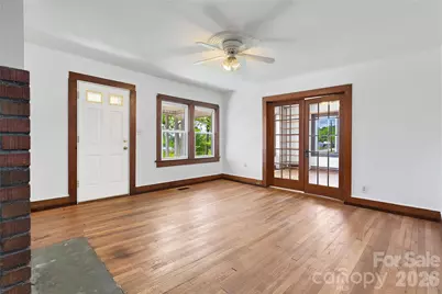 587 Old Hendersonville Highway, Brevard, NC 28712 - Photo 9