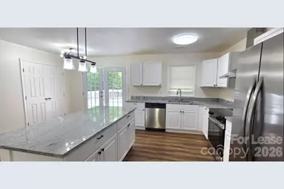 4705 Hartland Circle, Charlotte, NC 28205 - Photo 3