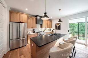 2812 Phillips Ave, Charlotte, NC 28208 - Photo 3