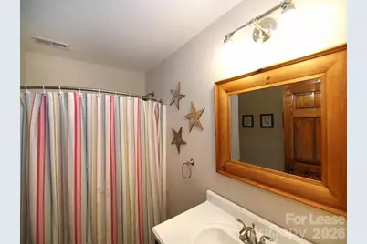 821 E 37th Street, Charlotte, NC 28205 - Photo 11