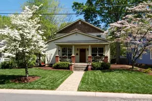 821 E 37th St, Charlotte, NC 28205 - Photo 3