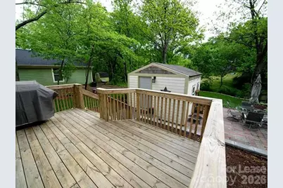 821 E 37th Street, Charlotte, NC 28205 - Photo 13