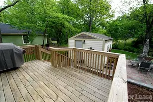 821 E 37th St, Charlotte, NC 28205 - Photo 13