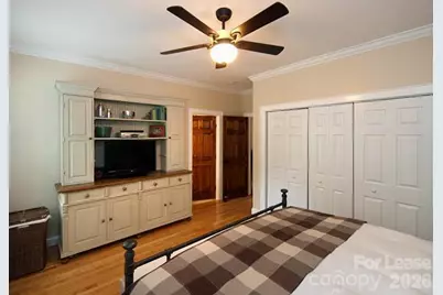 821 E 37th Street, Charlotte, NC 28205 - Photo 9