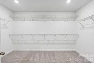 11912 Red Leaf Dr, Charlotte, NC 28215 - Photo 27