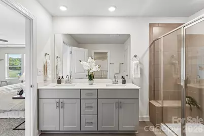 11912 Red Leaf Drive, Charlotte, NC 28215 - Photo 25