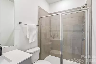 11912 Red Leaf Drive, Charlotte, NC 28215 - Photo 17
