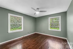 7820 Greenville Hwy, Brevard, NC 28712 - Photo 17