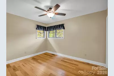 156 Deer Run, Hendersonville, NC 28739 - Photo 23