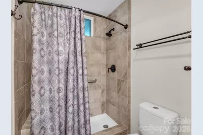 156 Deer Run, Hendersonville, NC 28739 - Photo 19