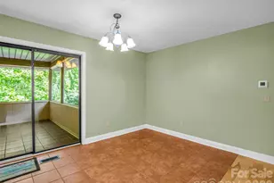 156 Deer Run, Hendersonville, NC 28739 - Photo 7