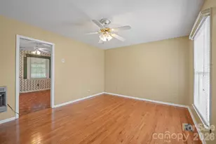 1329 Landsdowne Dr, Conover, NC 28613 - Photo 9
