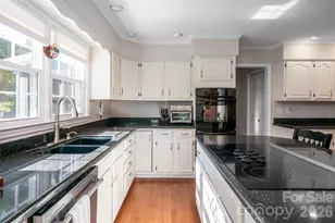 43 Tree Top Dr, Arden, NC 28704 - Photo 29