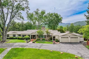 142 Country Club Dr, Waynesville, NC 28786 - Photo 1