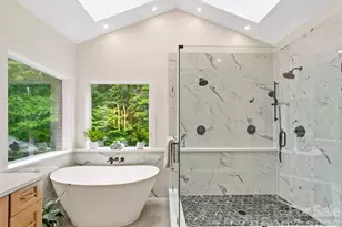 406 Castlestone Ln, Matthews, NC 28104 - Photo 25