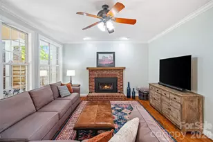 406 Castlestone Ln, Matthews, NC 28104 - Photo 11