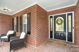 406 Castlestone Ln, Matthews, NC 28104 - Photo 3