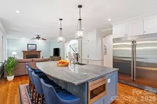 406 Castlestone Ln, Matthews, NC 28104 - Photo 9