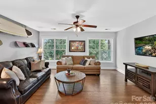 5607 Open Book Ln, Charlotte, NC 28270 - Photo 41