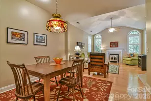 11 Outlook Cir, Swannanoa, NC 28778 - Photo 7